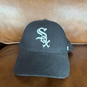 Chicago White Sox Black MLB SnapBack Cap